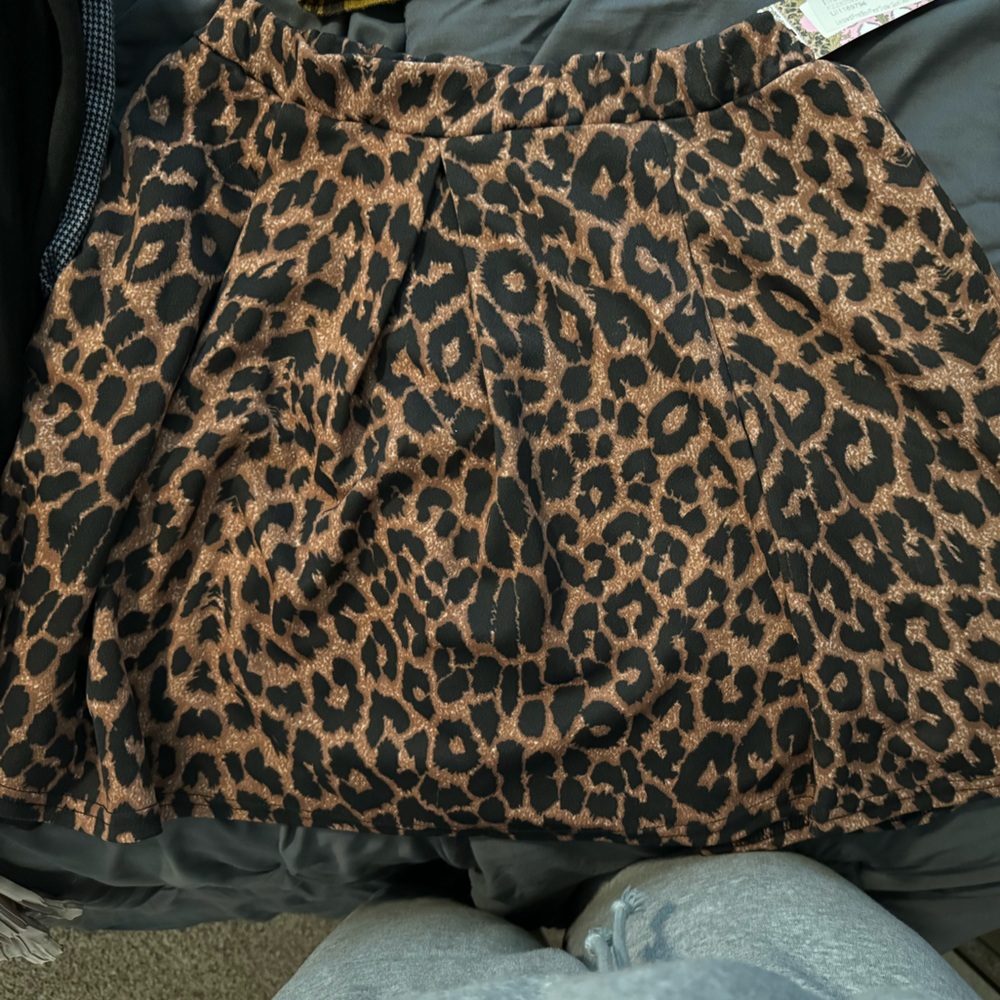 Leopard skater skirt